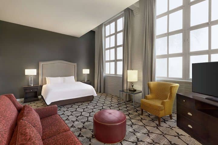 Room 138 of 291