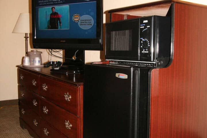 Room 5 of 27