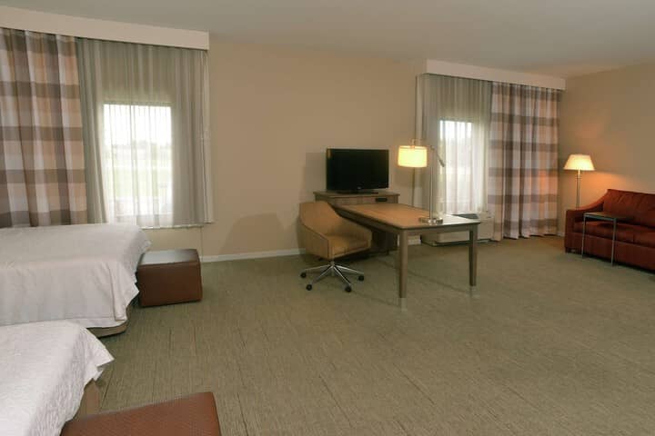 Room 21 of 90